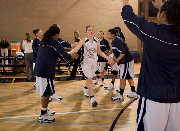 Oaks Basketball vs William Jessup