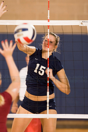 Lady Oaks Volleyball
