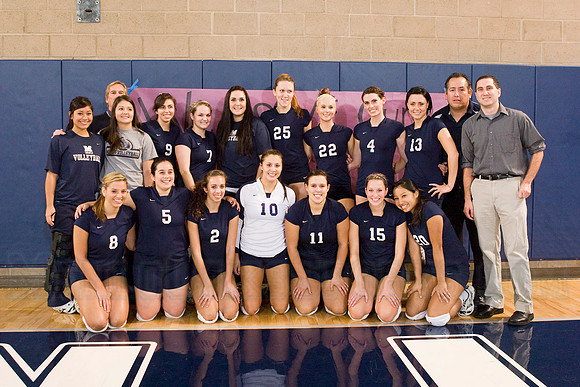 Lady Oaks Volleyball