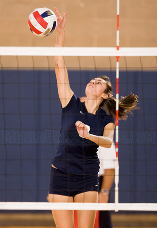 Lady Oaks Volleyball