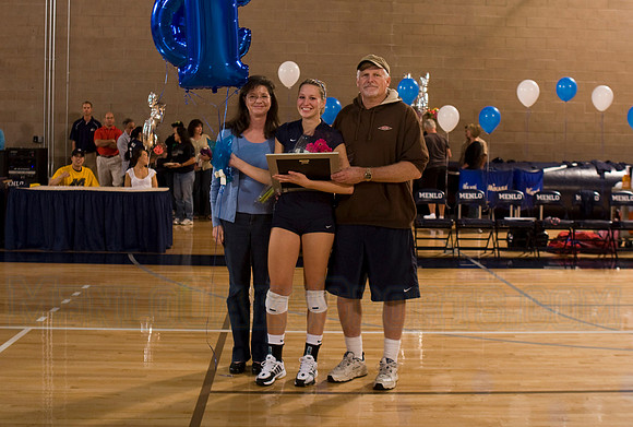 Lady Oaks Volleyball