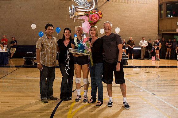 Lady Oaks Volleyball
